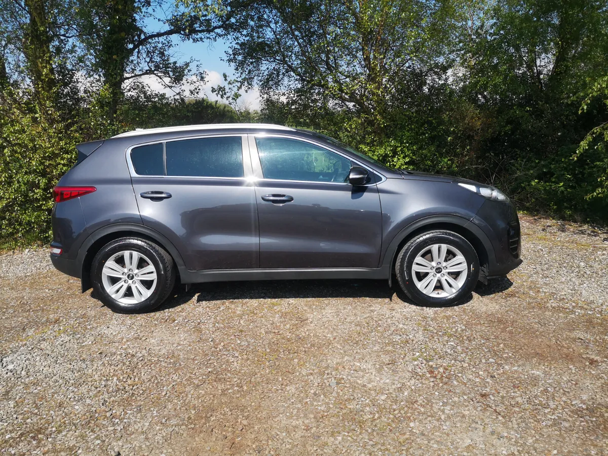 171 Kia Sportage 1.7D High Spec EXL Model - Image 2