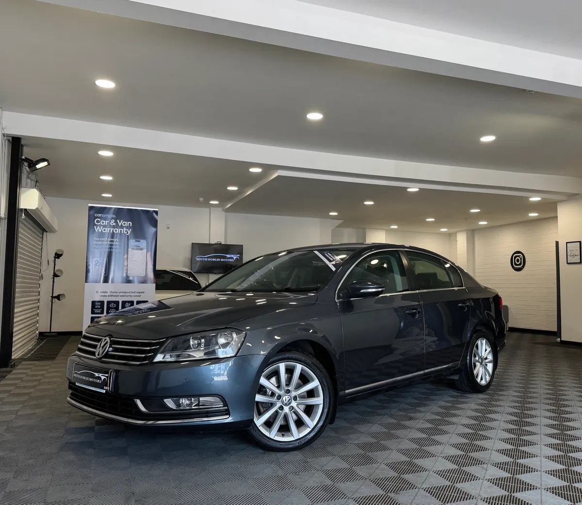 Volkswagen Passat 2.0TDI -Highline-Executive - Image 1