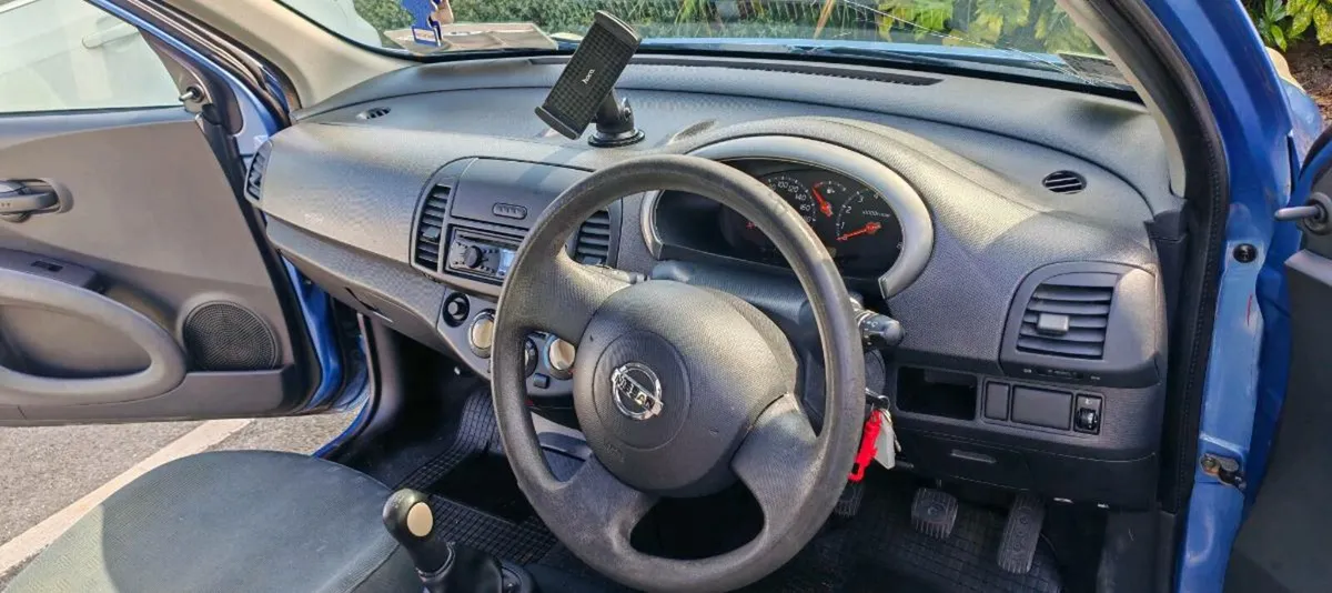 Nissan Micra 2005 - Image 4