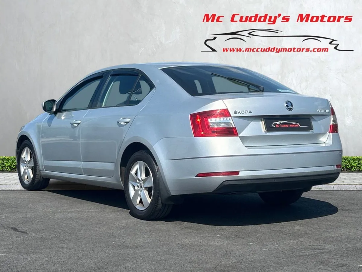 Skoda Octavia Octavia Se Tdi SE TDi 115 Start/stop - Image 2