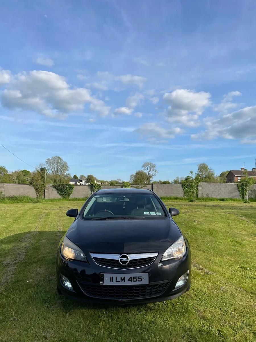 Opel Astra STI, 1.4 Petrol, 2011 Nct- Nov & Taxed - Image 3