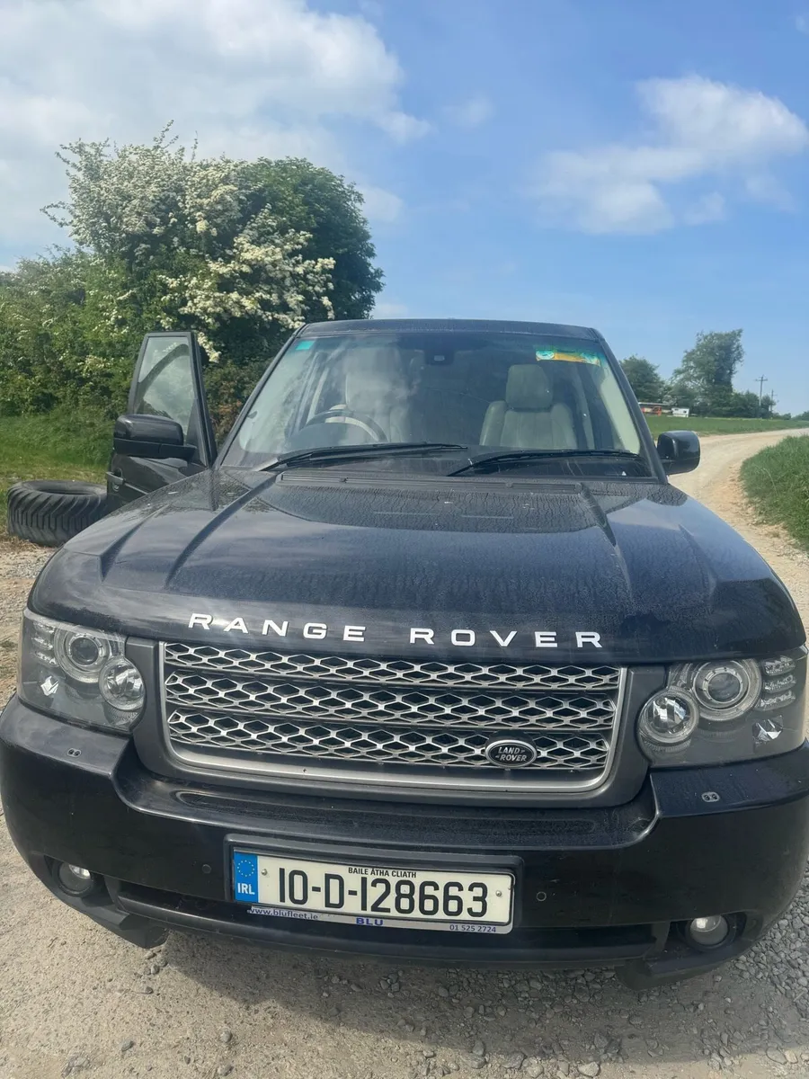 Range Rover - Image 1