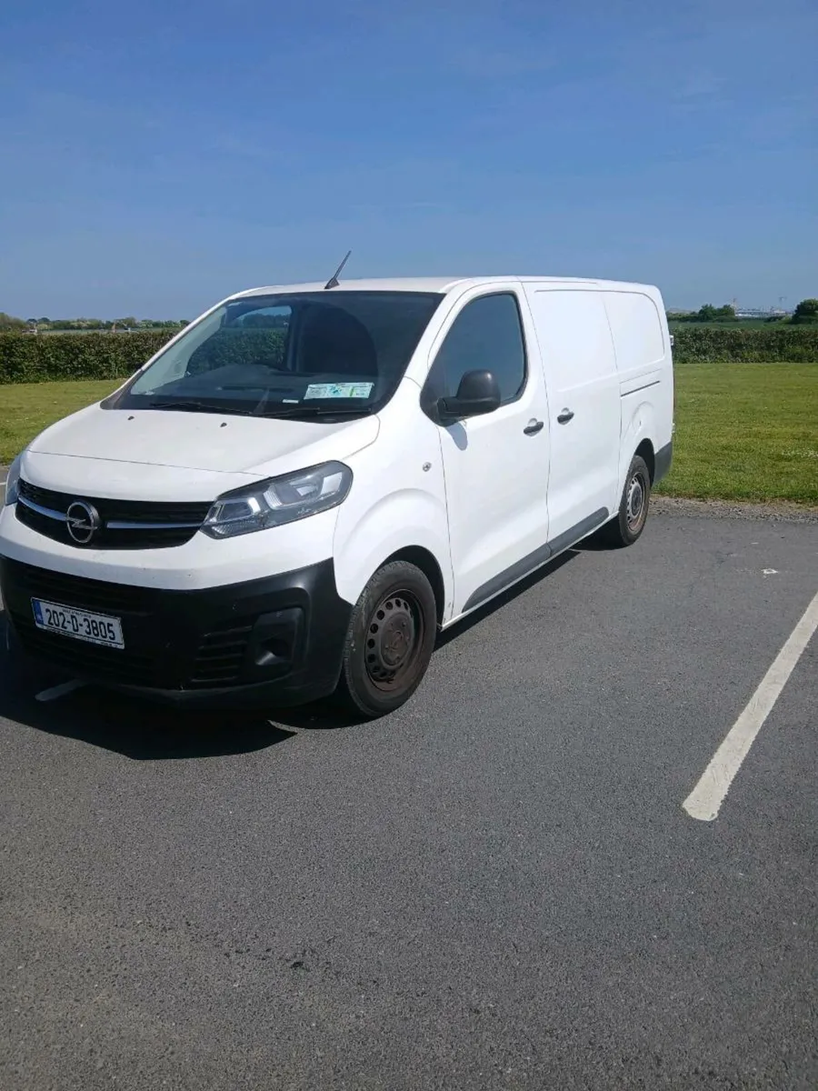 2020 opel VIVARO lwb only 82922 no vat - Image 3