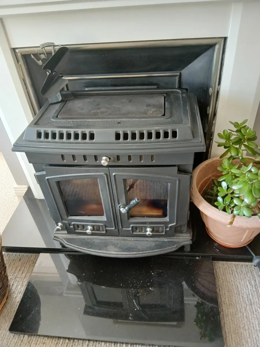 Mulberry multi-fuel Stove - Image 1
