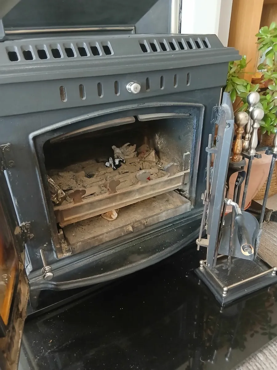 Mulberry multi-fuel Stove - Image 3