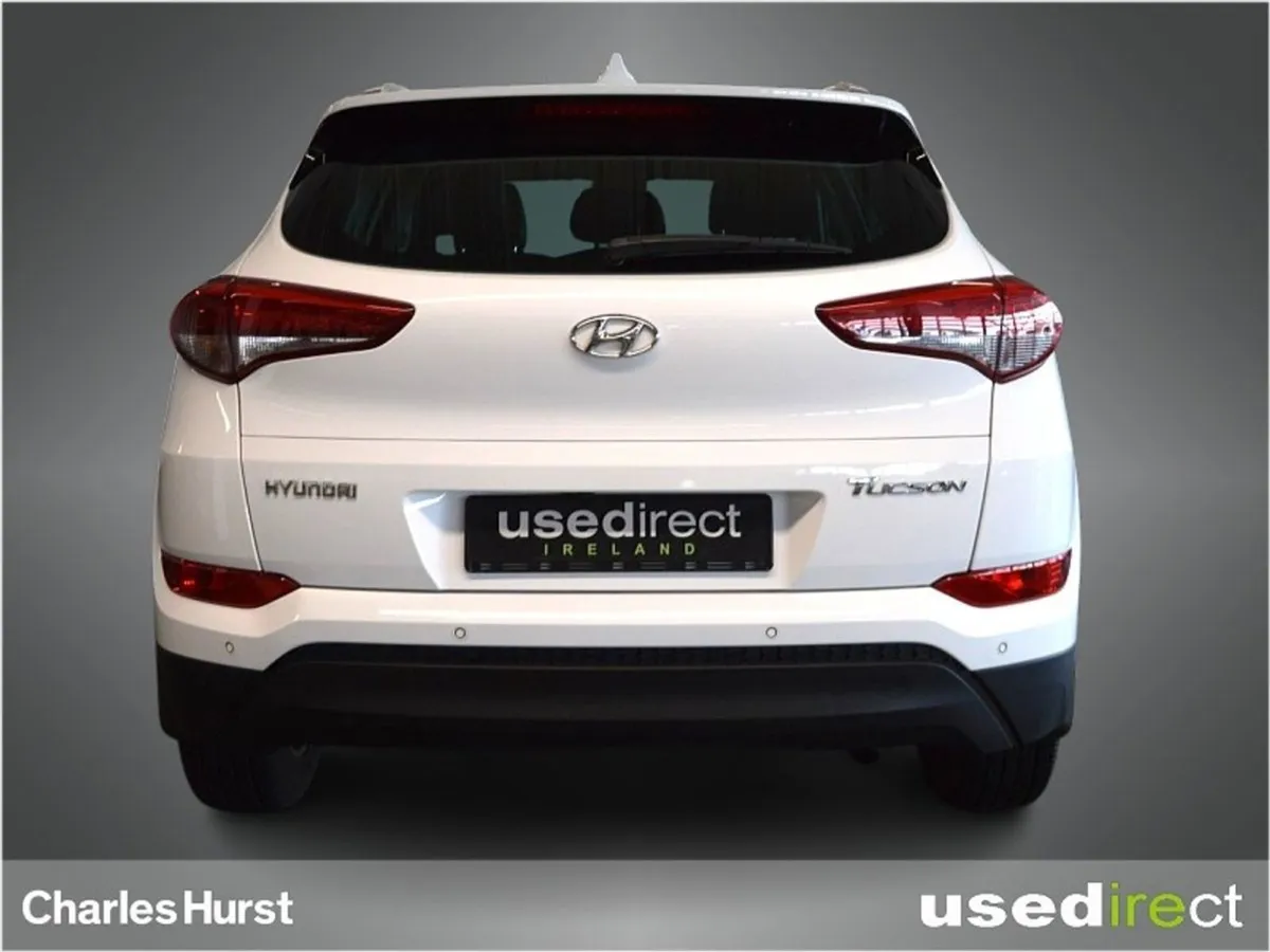 Hyundai Tucson 1.7 D Executive - Image 4