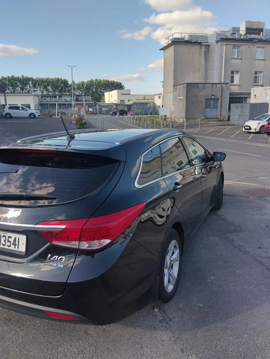 142 Hyundai i40 - Image 3