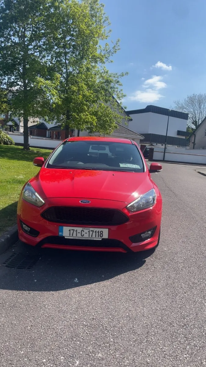 ST LINE Ford Focus 2017 - Image 3