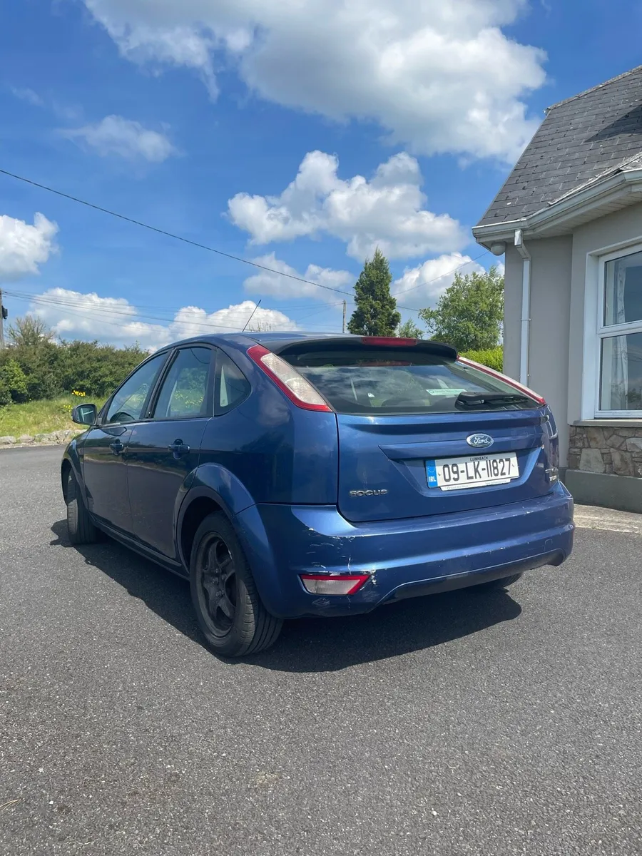 Ford Focus - Image 2
