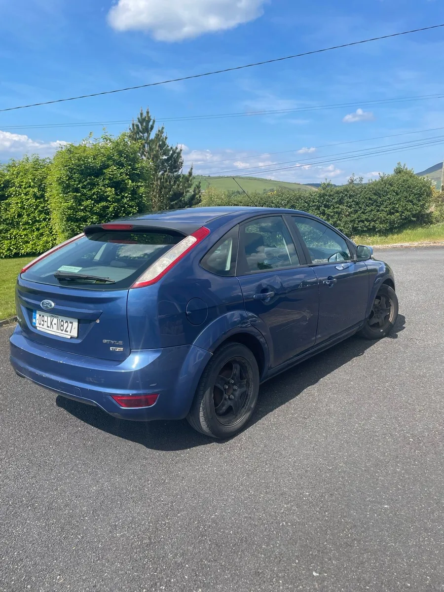 Ford Focus - Image 3
