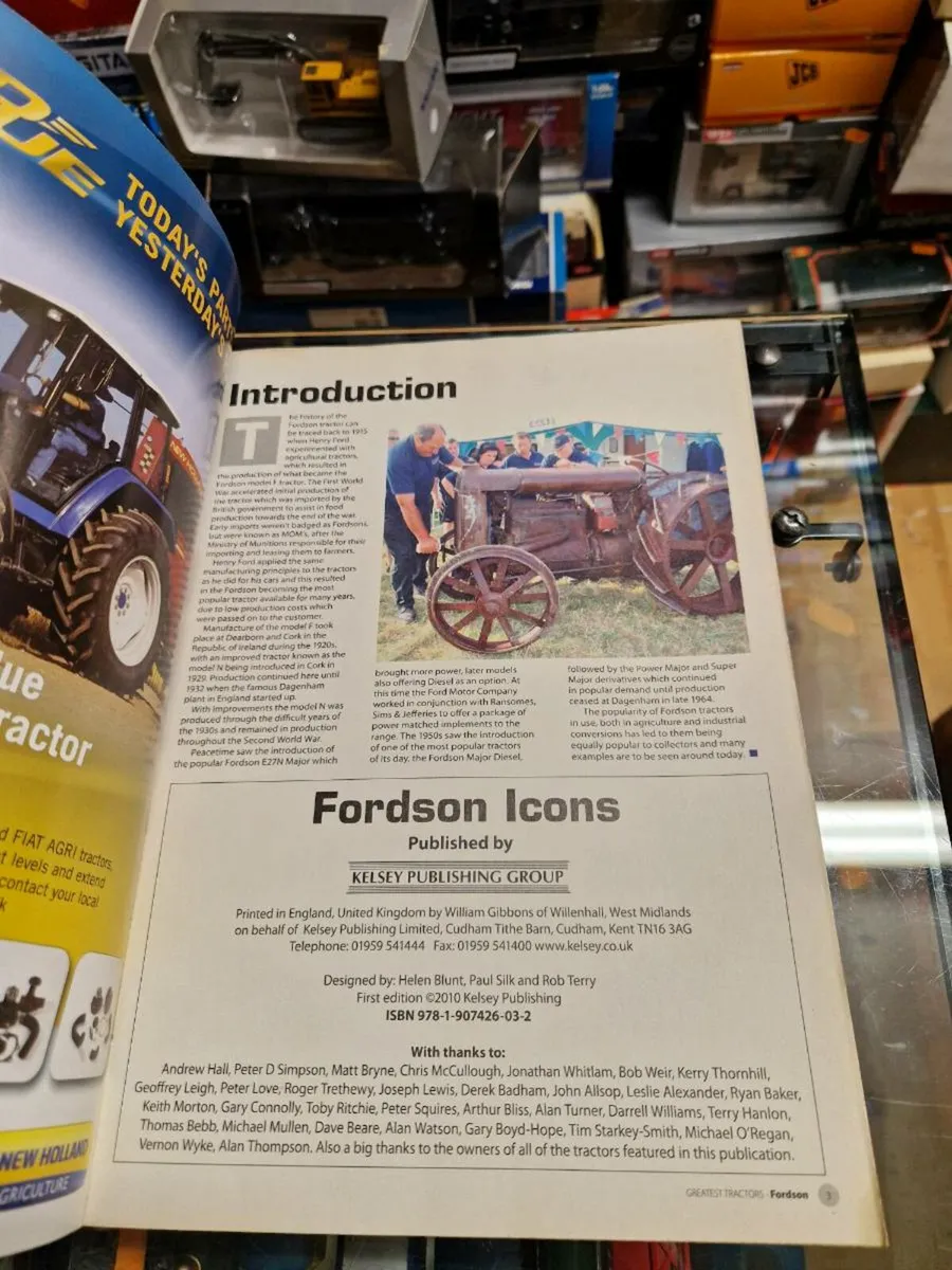 Book Greatest Tractors Fordson Icons - Image 2