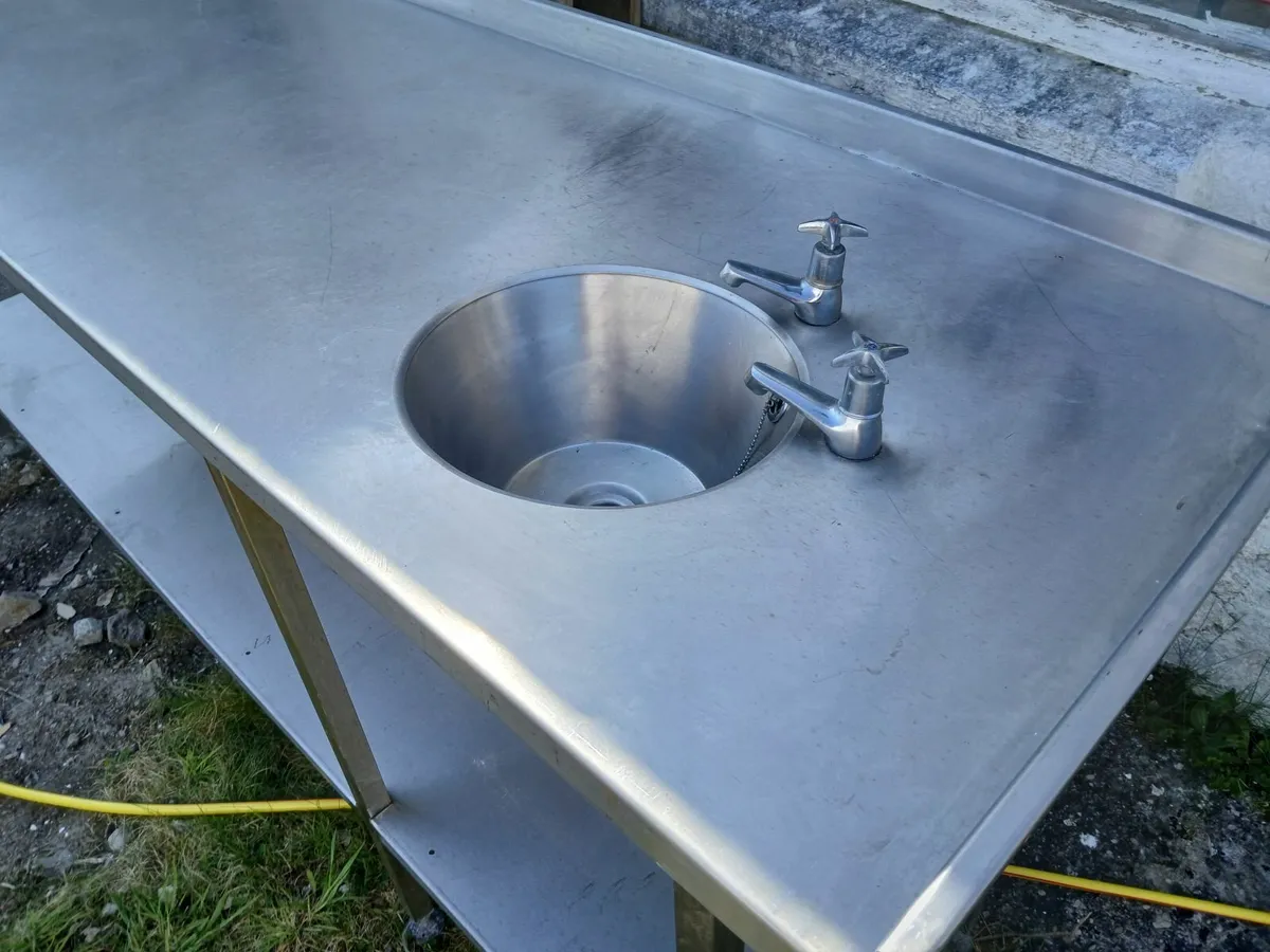 Stainless steel cabbinet/sink unit delivered - Image 1
