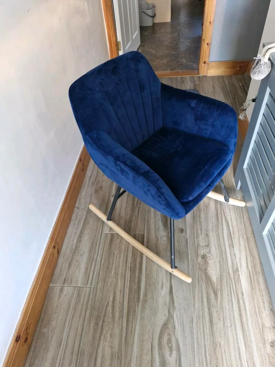 Single rocking chair - Image 2