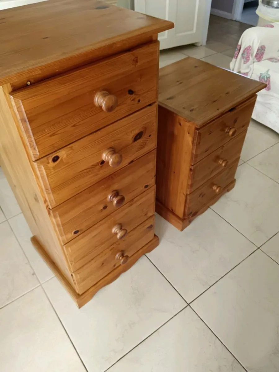 Chest of drawers - Image 3