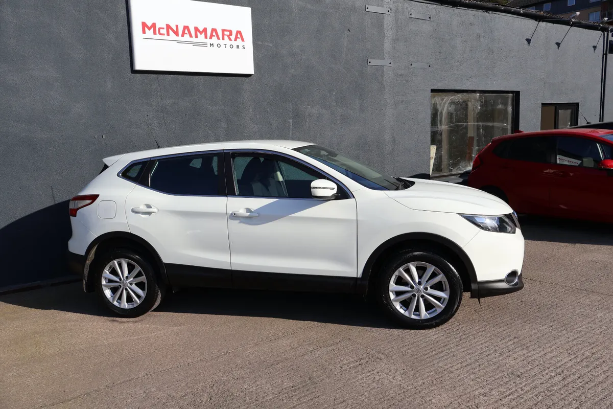 Nissan Qashqai SV 99,000Km New Timing Belt & NCT! - Image 2