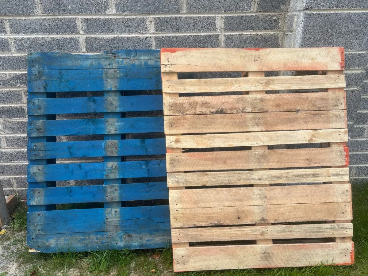 2 x Wooden Pallets FREE