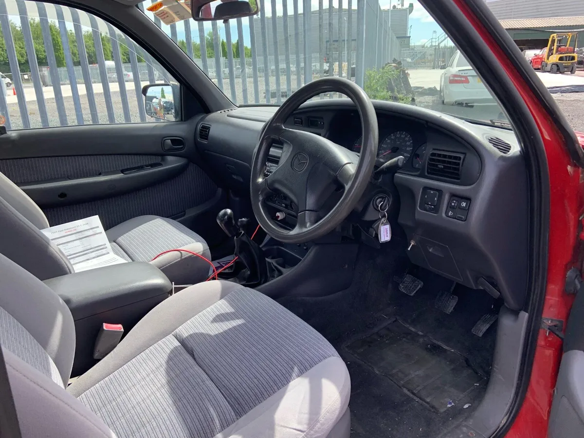 Mazda recovery Jeep 52k miles - Image 4