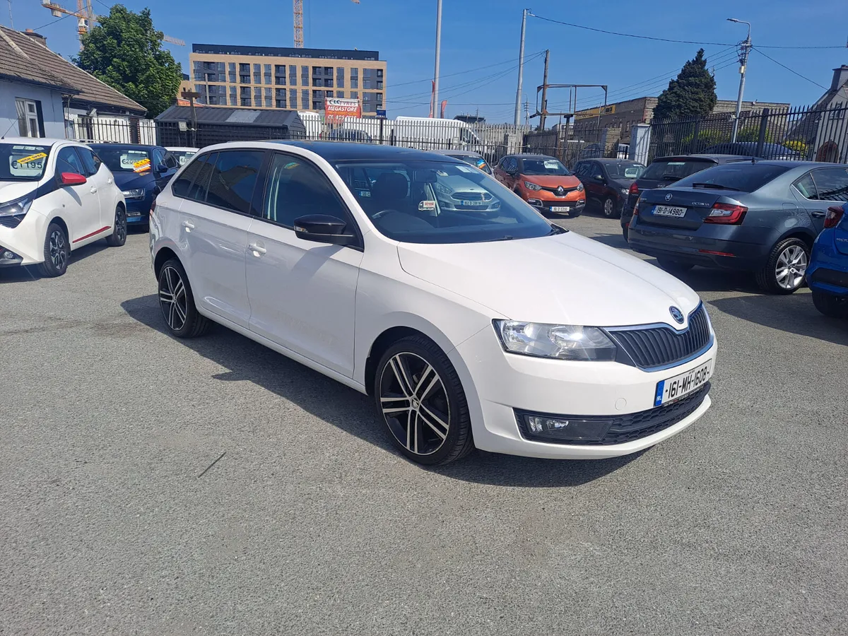 SKODA RAPID SPORTBACK SPORT 1.4 TDI - Image 1