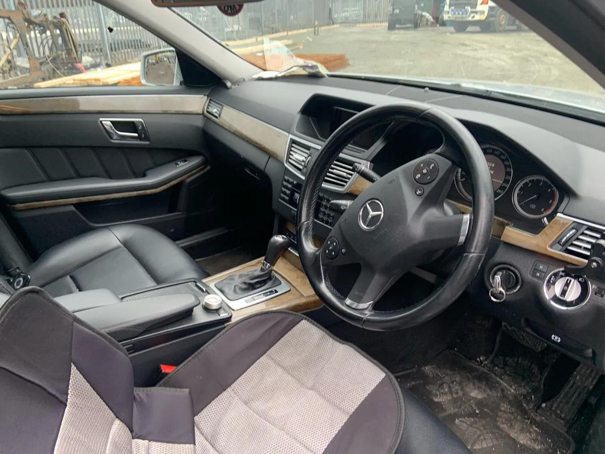 Mercedes e class automatic diesel - Image 2