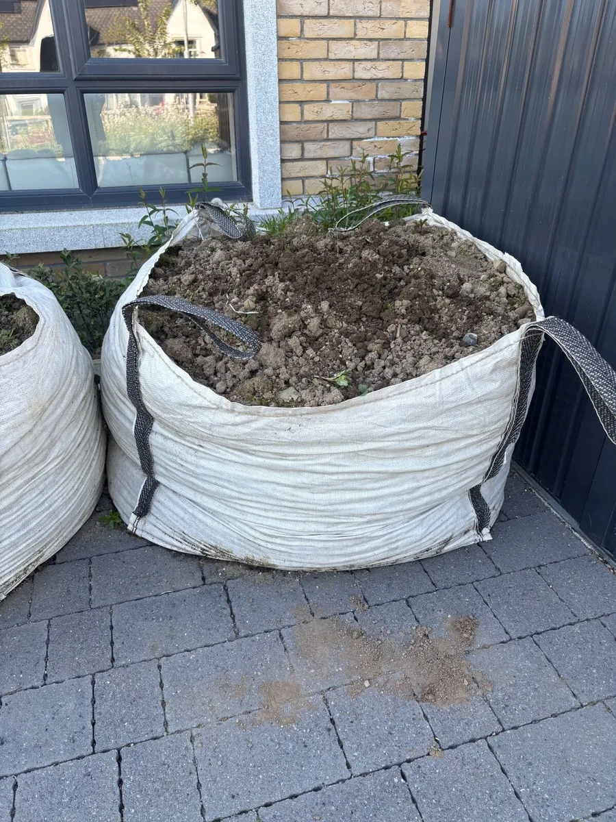 Top soil - Image 1