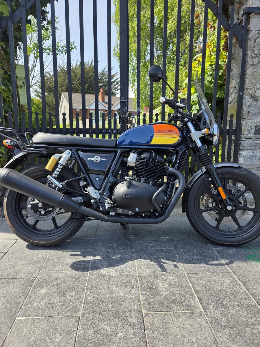 2024 ROYAL ENFIELD INTERCEPTOR 650 MOTO4U - Image 1