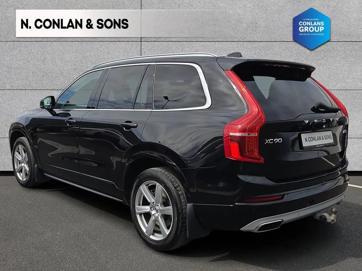 Volvo XC90 B5 (235hp) AWD Momentum Auto - Image 2