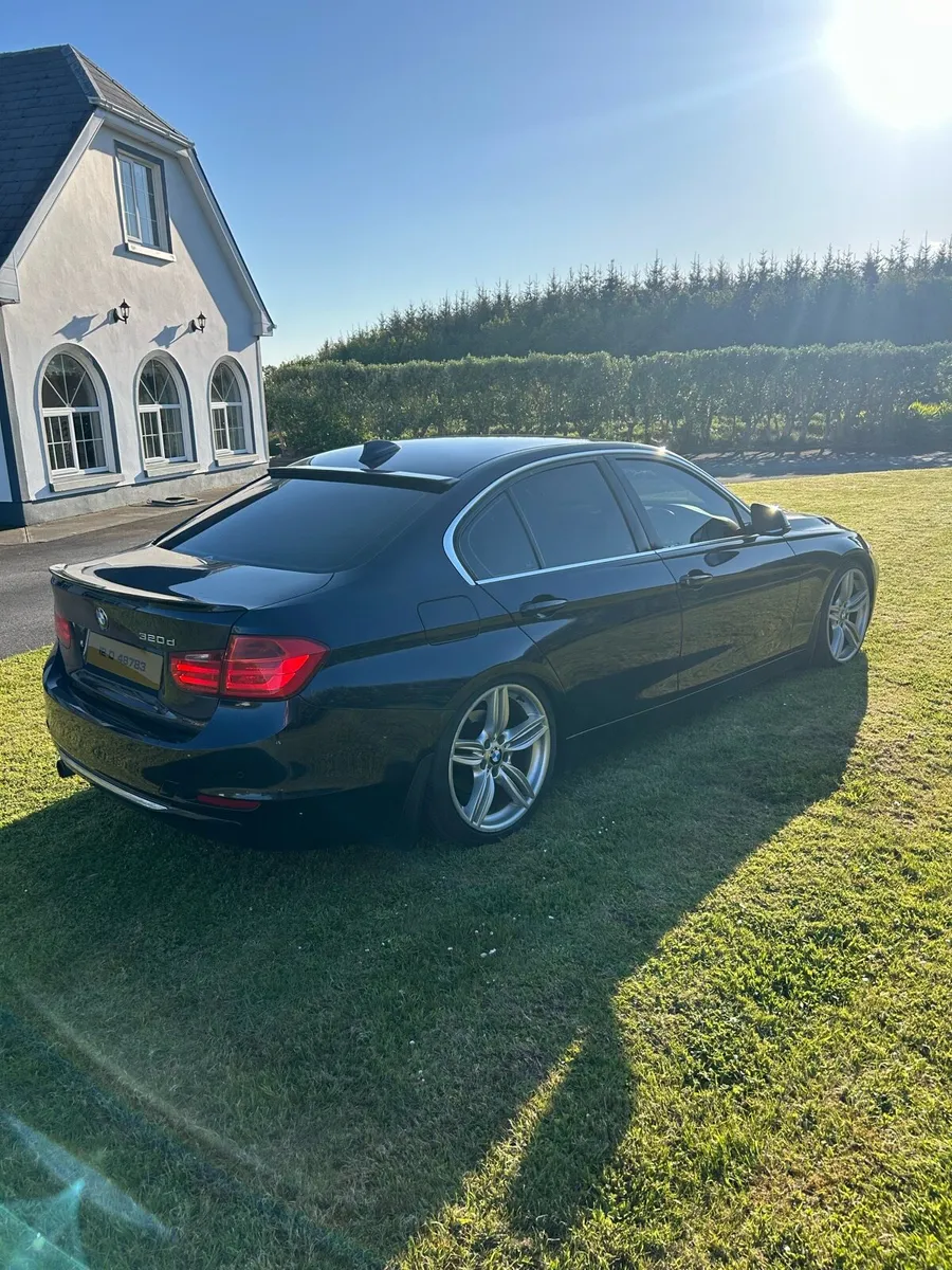 BMW 320D f30 - Image 1