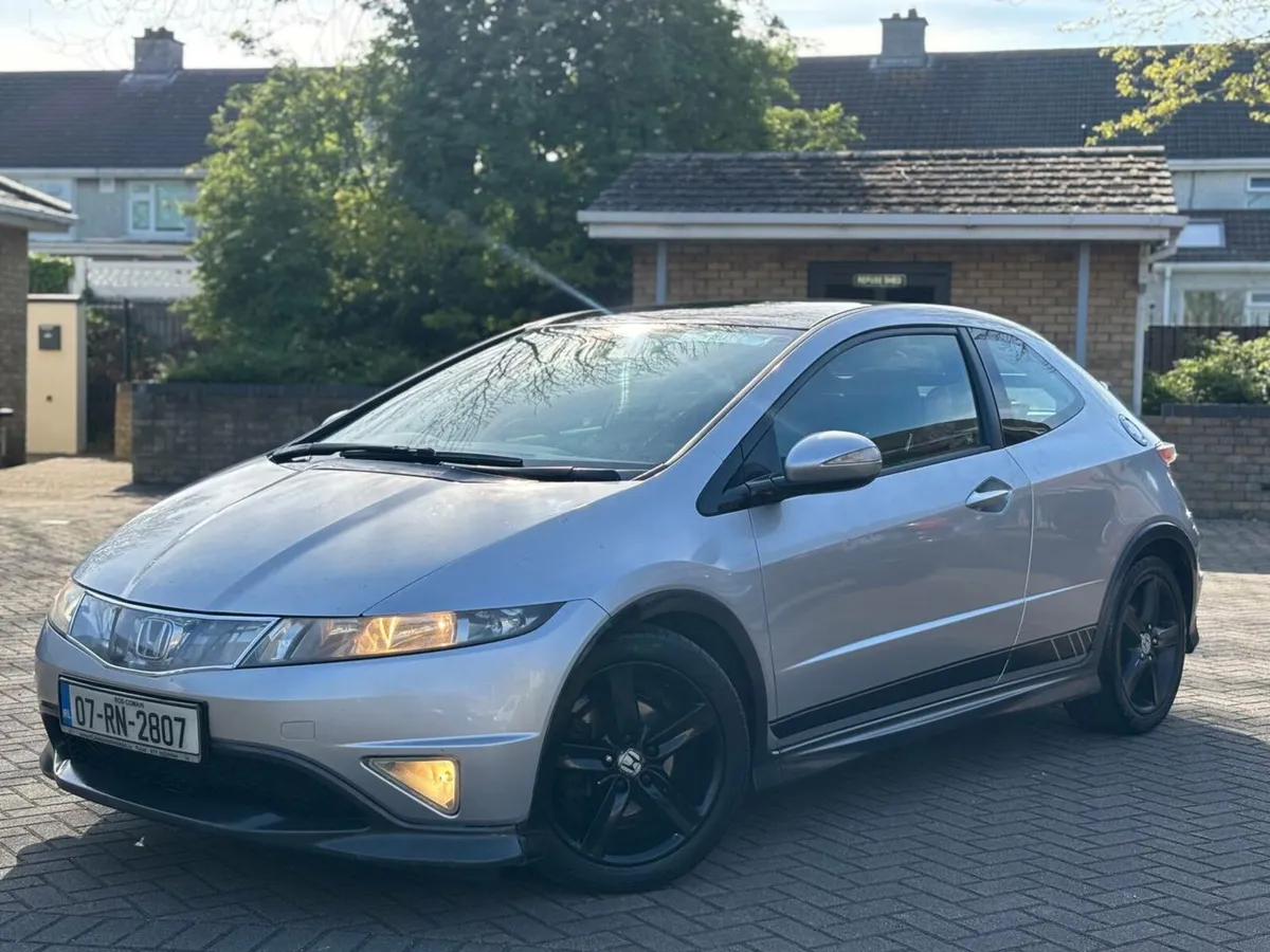 Honda Civic FN1 Type s - Image 1
