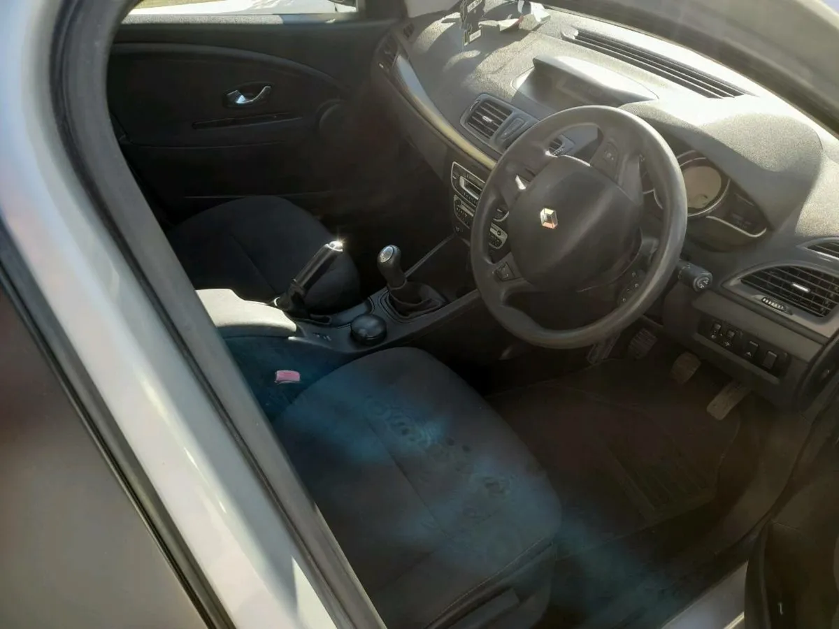 Renault fluence - Image 4