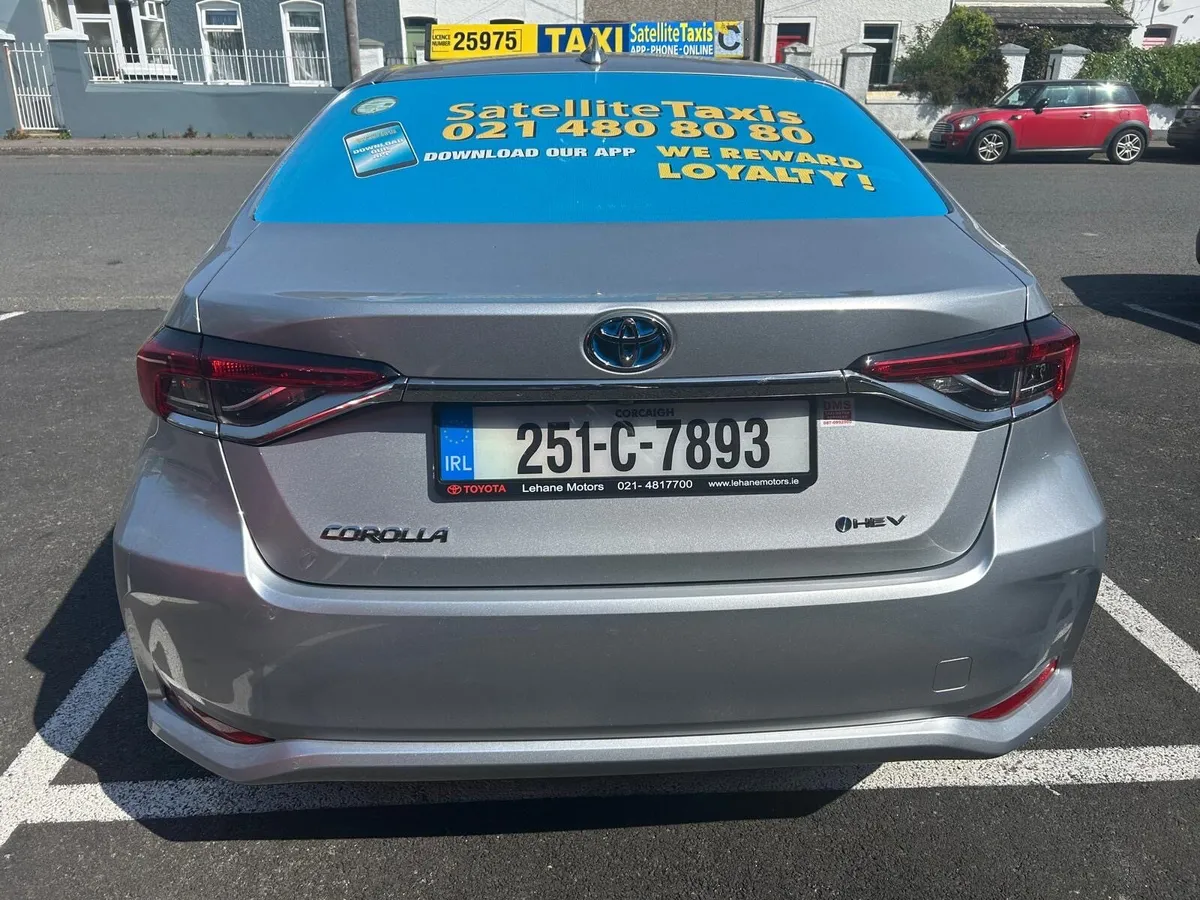 Satellite Taxis have a brand new taxi for lease - Image 4