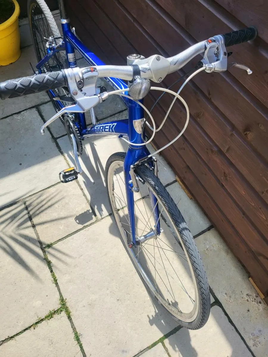 Trek 7.6FX Hybrid Bike Large - Image 3