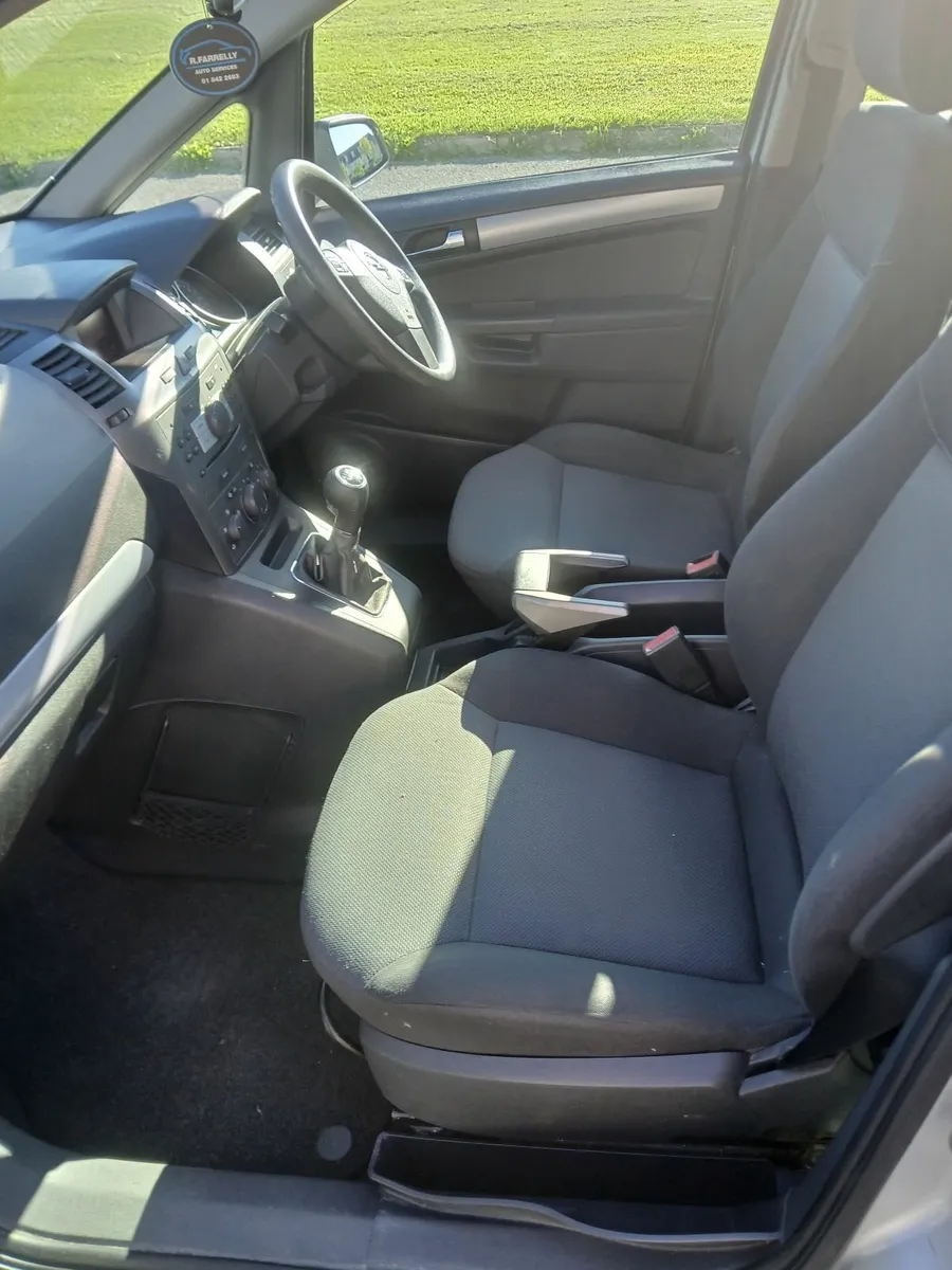 Opel Zafira 2008 - Image 1