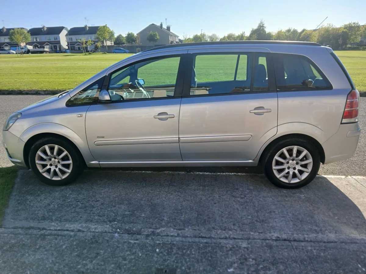 Opel Zafira 2008 - Image 3