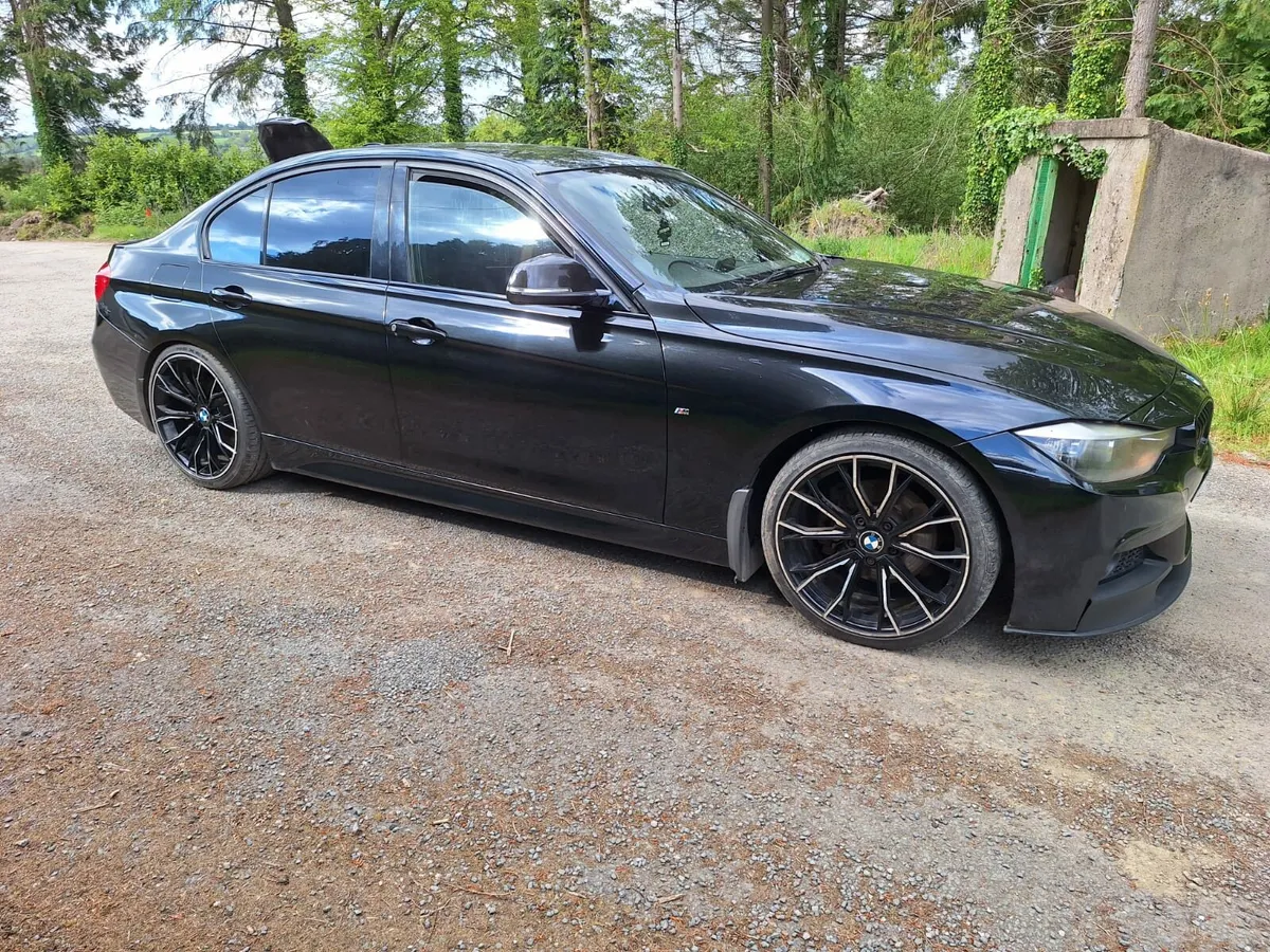 BMW 320d M-Sport - Image 2