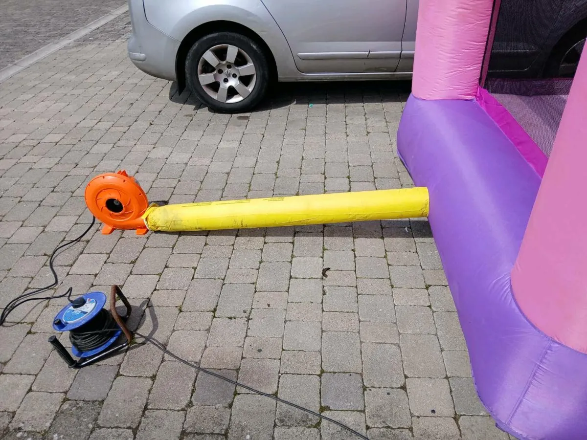 Kids Bouncy Castle - Image 4