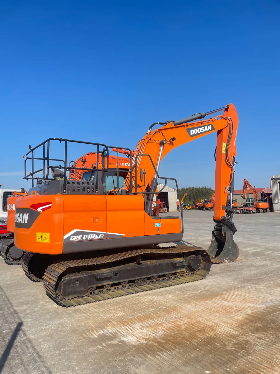 Doosan DX 140 - Image 3