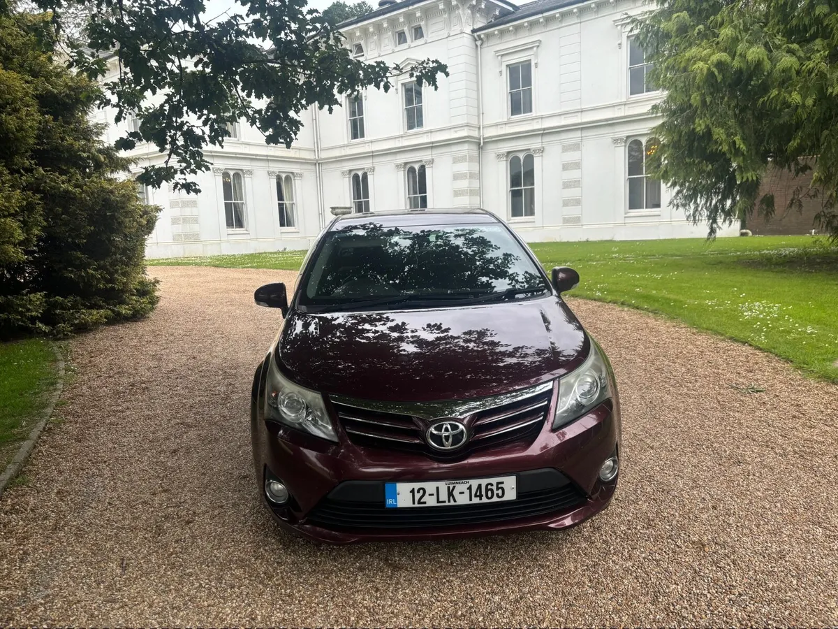 2012 Toyota Avensis 2.0 D4D 124 bhp 6 speed high s - Image 3