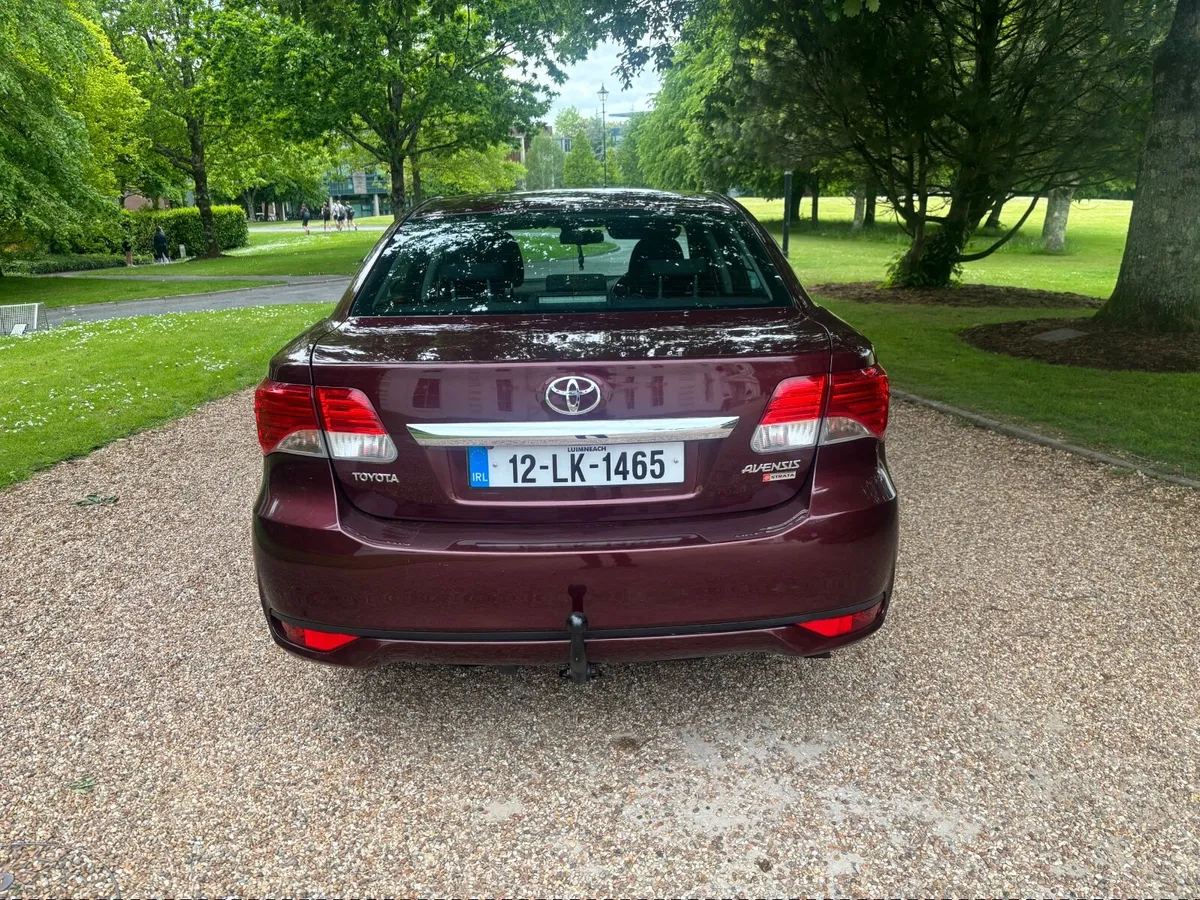 2012 Toyota Avensis 2.0 D4D 124 bhp 6 speed high s - Image 4