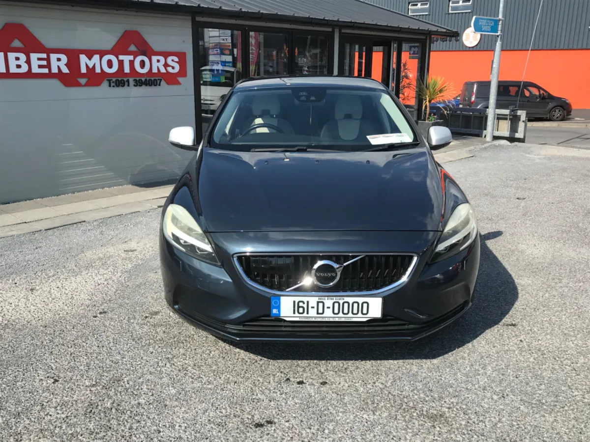 2016 VOLVO V40 AUTOMATIC - Image 3