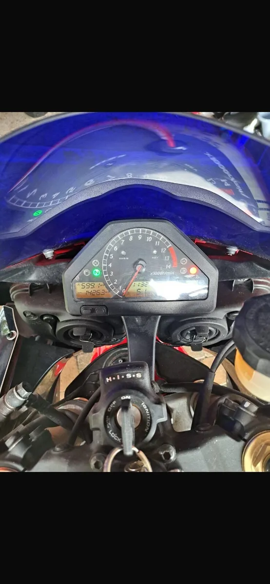 Honda CBR 2007 - Image 2