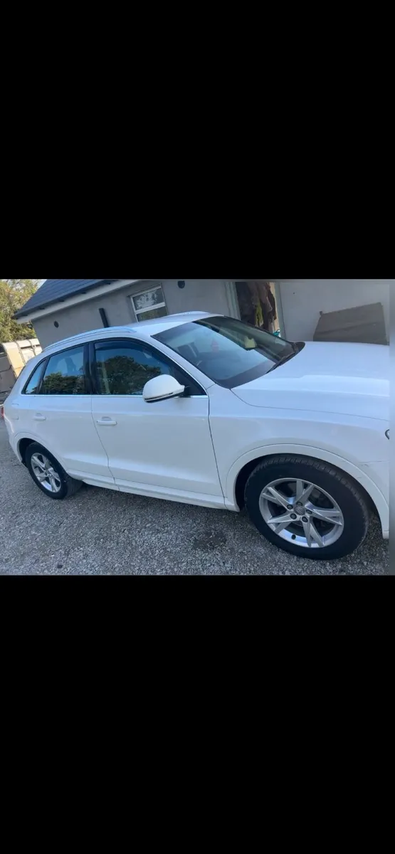 Audi Q3 2016 - Image 2