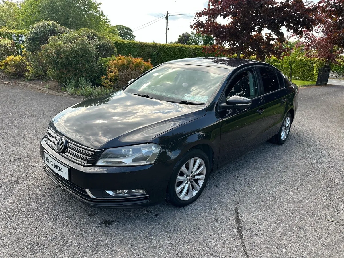 VW Passat 1.6L - Image 1