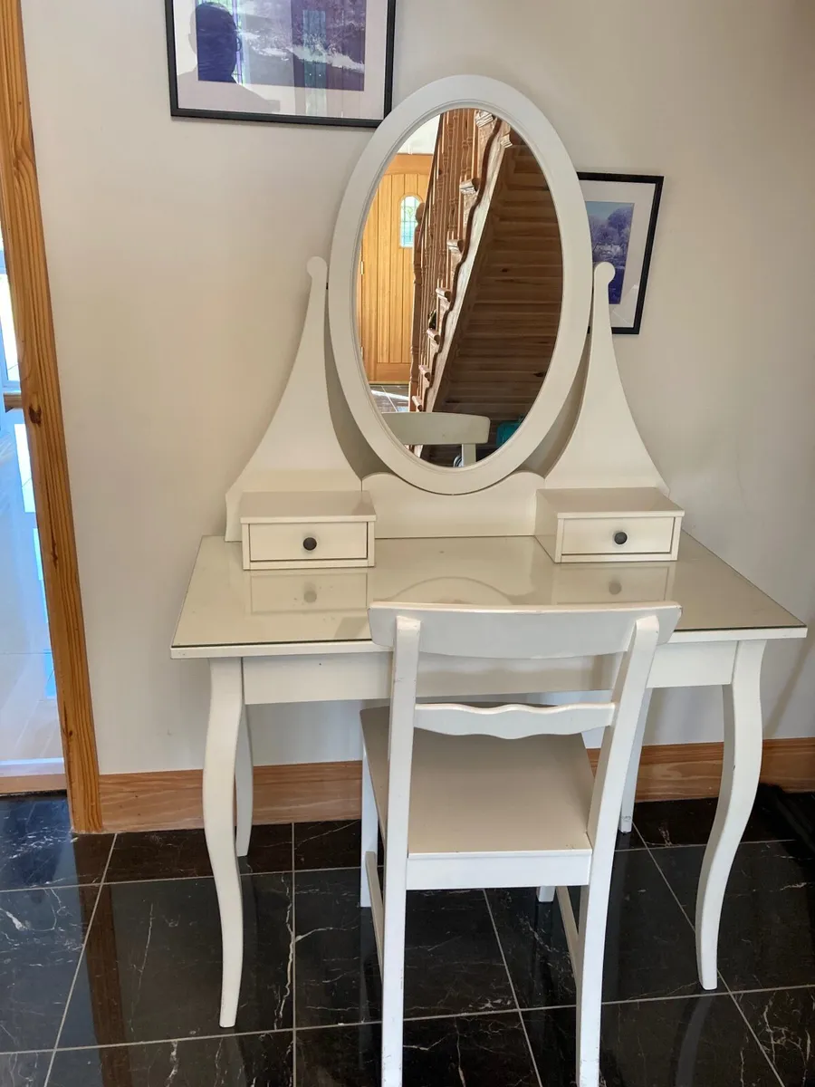 Dressing Table - Image 1
