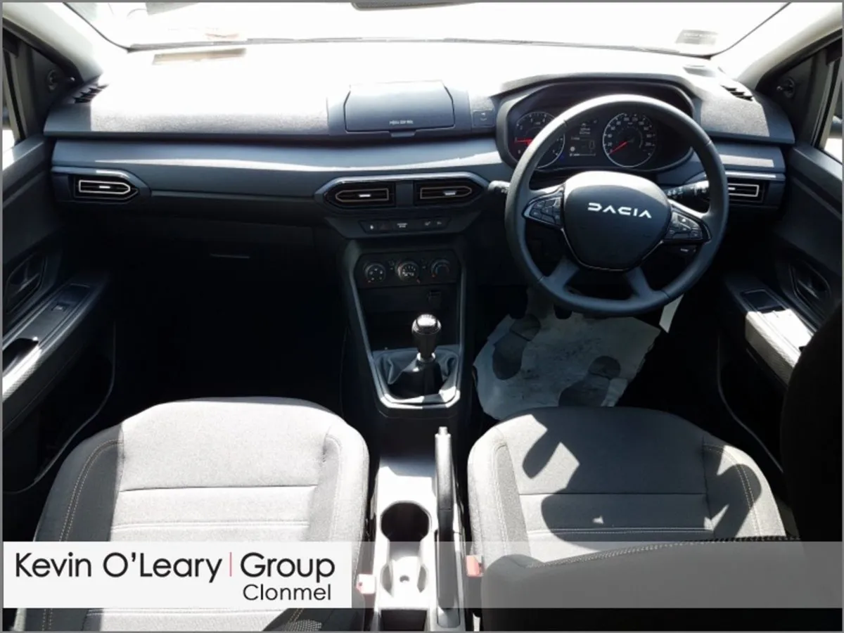 Dacia Sandero Stepway TCe 90 Stepway Essential - Image 2