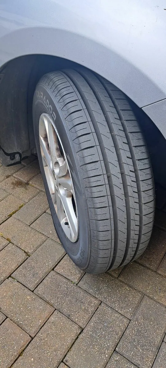 Mazda 3 2010, 1.6L - Image 4
