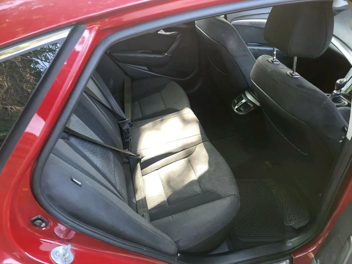 Hyundai i40 1.7 tdi new nct - Image 4