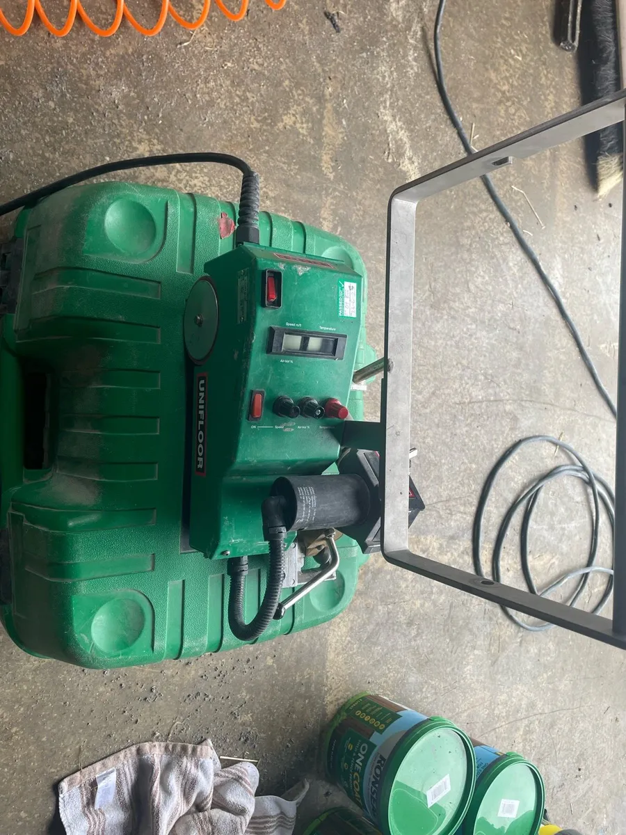 FLOOR LEISTER AUTOMATIC WELDER - Image 2