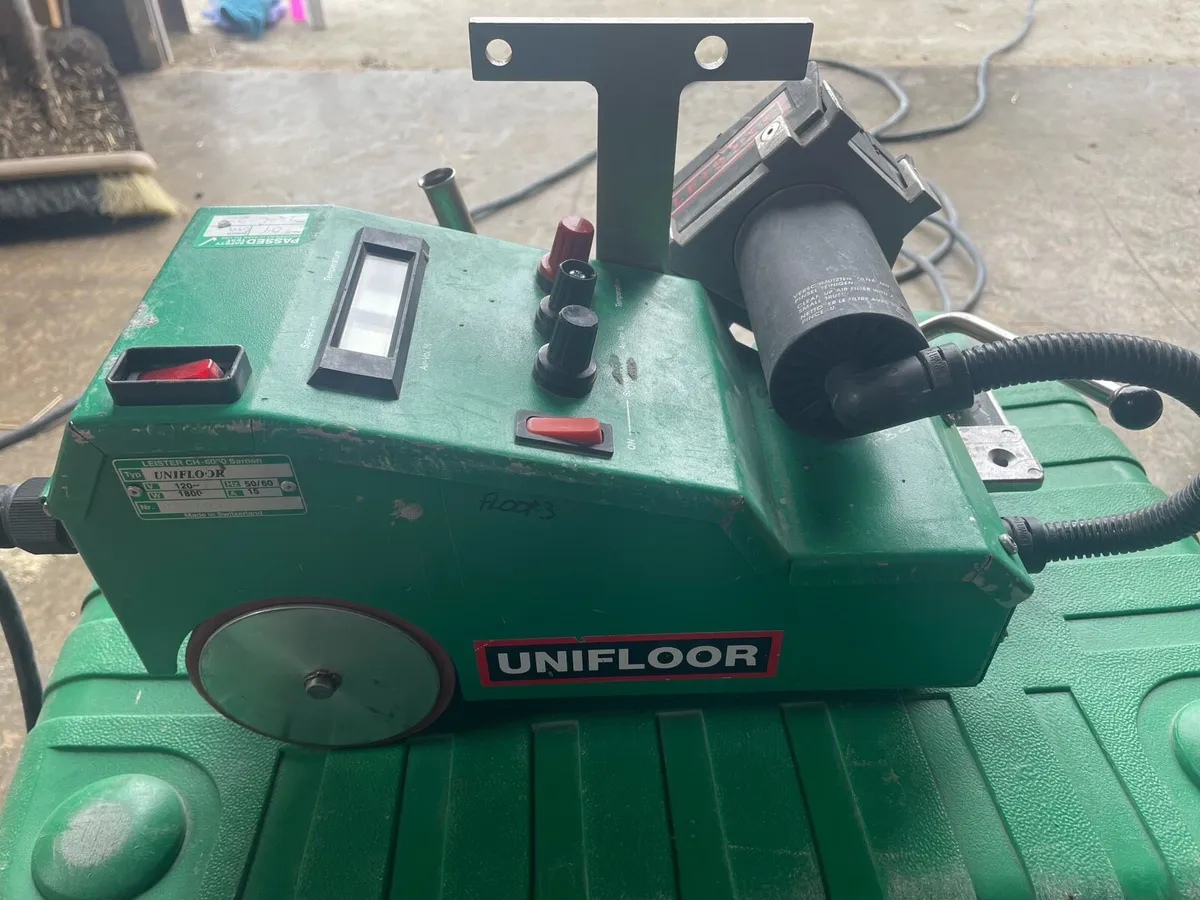 FLOOR LEISTER AUTOMATIC WELDER - Image 3