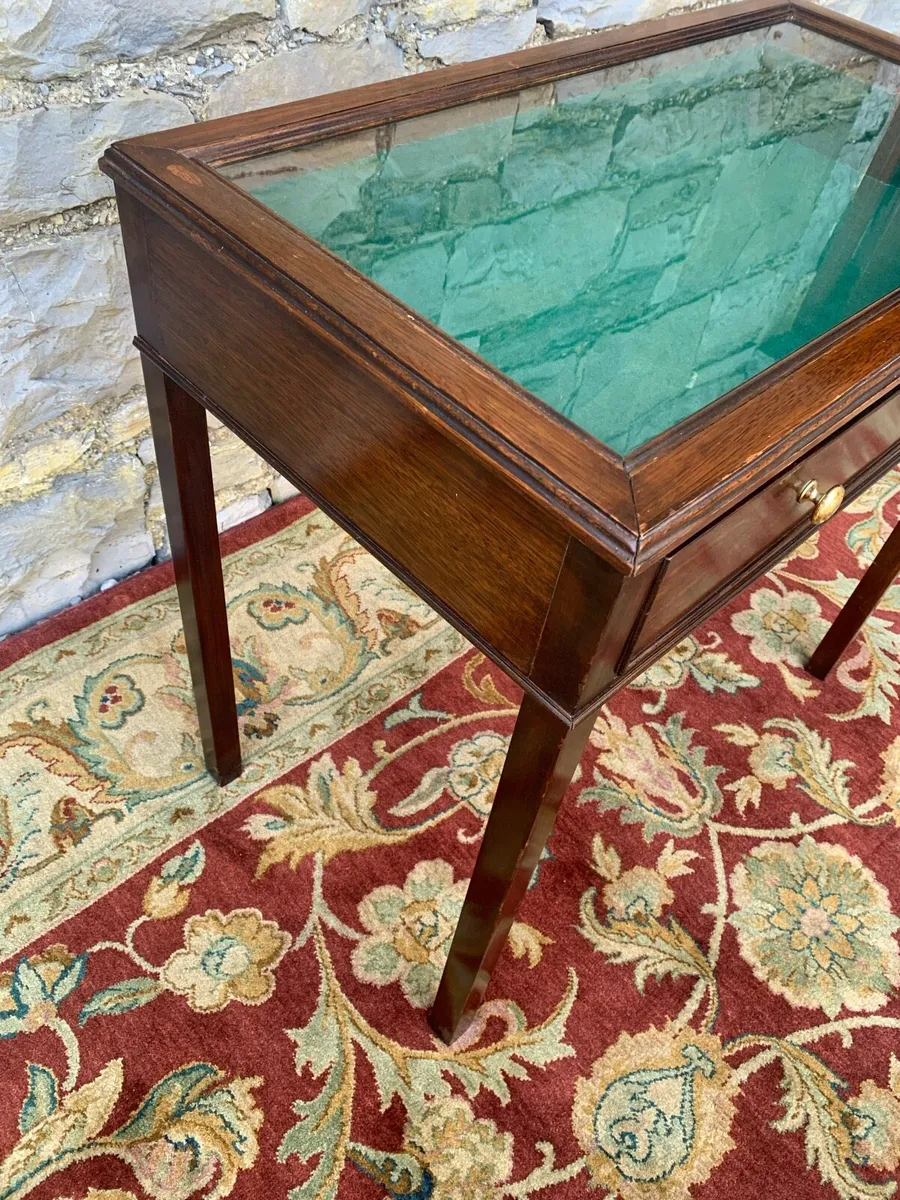 Edwardian Mahogany Bijouterie Display cabinet. - Image 4