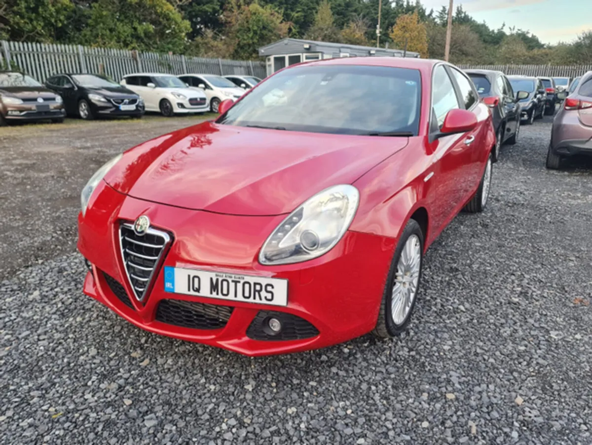 Alfa Romeo Giulietta 1.4L Automatic Low Mileage - Image 2